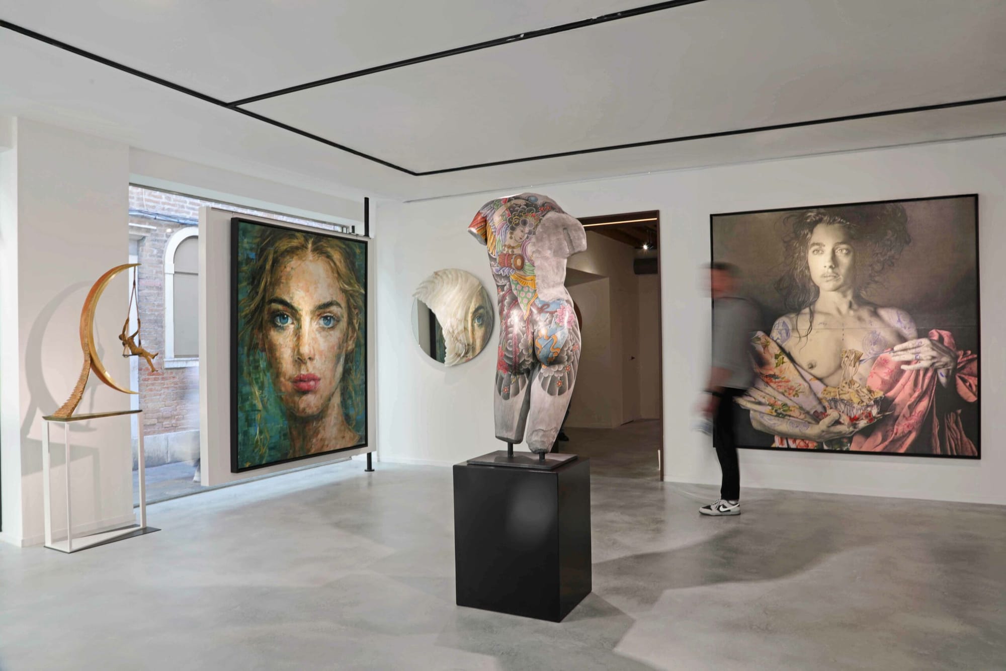 Nuovi clienti, arte, spettacolo. Tutto in una notte.